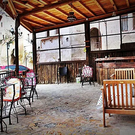 Hilem Cave House Hotel Ayvali